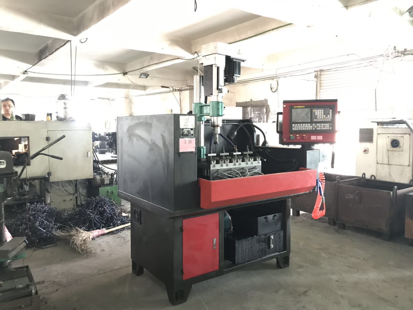 感謝泉州市和森機(jī)械工貿(mào)有限公司惠購(gòu)一字滑臺(tái)數(shù)控鉆床8工位氣動(dòng)工裝